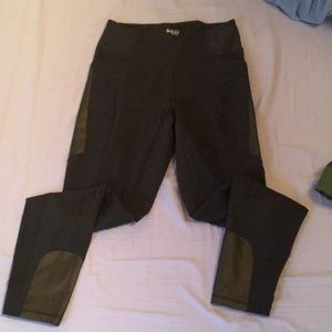 REI hiking leggings